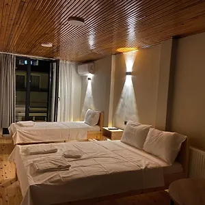 La Perato Estambul